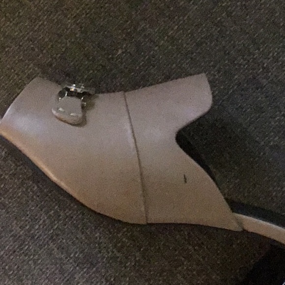 Geox Respira D Seyla Mid beige heeled sandals $190 - Picture 9 of 9